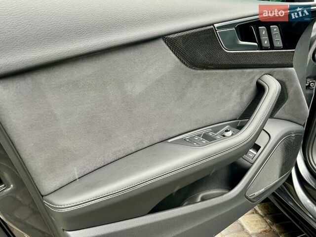 Сірий Ауді С4, об'ємом двигуна 3 л та пробігом 46 тис. км за 39900 $, фото 16 на Automoto.ua