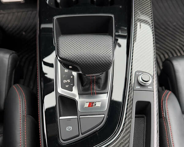 Серый Ауди С4, объемом двигателя 3 л и пробегом 25 тыс. км за 47000 $, фото 13 на Automoto.ua