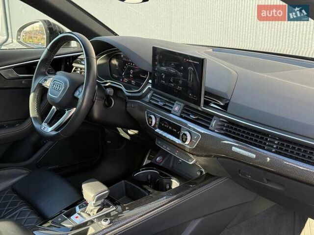 Сірий Ауді С4, об'ємом двигуна 3 л та пробігом 32 тис. км за 42590 $, фото 31 на Automoto.ua