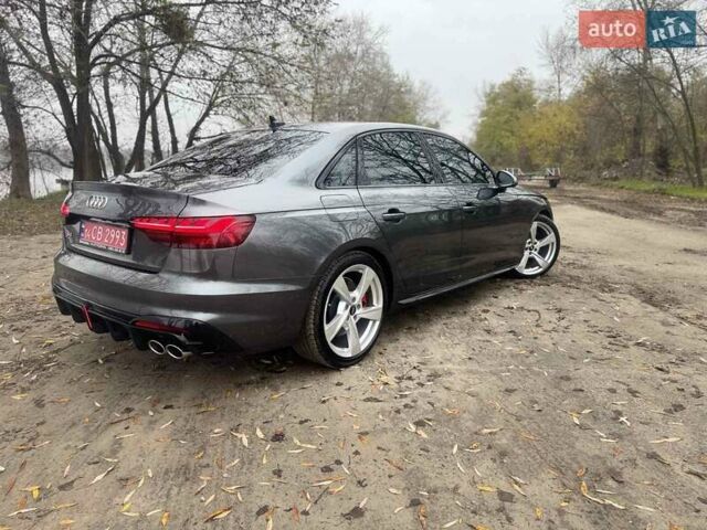 Серый Ауди С4, объемом двигателя 3 л и пробегом 44 тыс. км за 39500 $, фото 7 на Automoto.ua