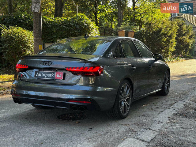 Серый Ауди С4, объемом двигателя 3 л и пробегом 32 тыс. км за 42840 $, фото 10 на Automoto.ua