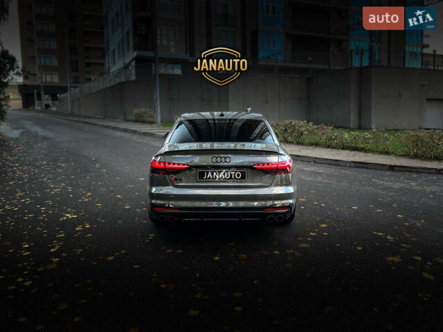 Сірий Ауді С4, об'ємом двигуна 3 л та пробігом 37 тис. км за 43500 $, фото 4 на Automoto.ua
