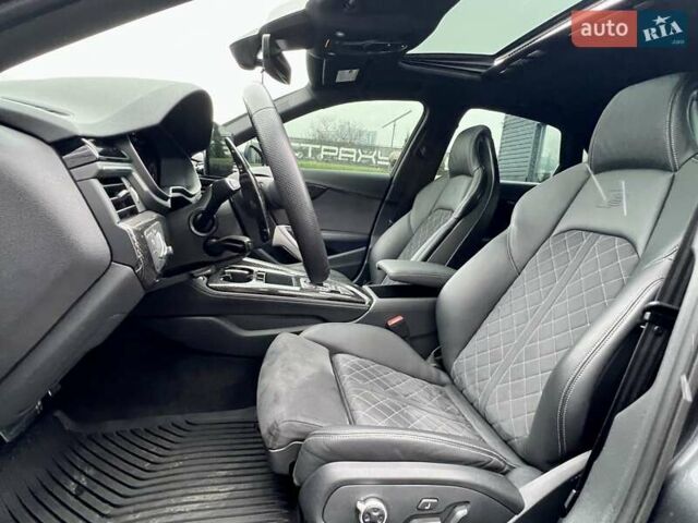 Сірий Ауді С4, об'ємом двигуна 3 л та пробігом 46 тис. км за 39900 $, фото 26 на Automoto.ua