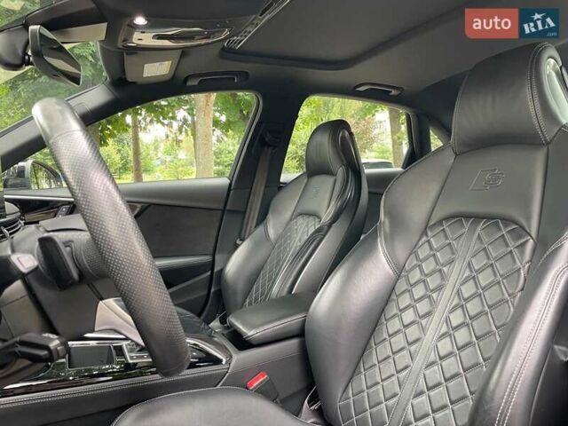 Серый Ауди С4, объемом двигателя 3 л и пробегом 32 тыс. км за 44490 $, фото 17 на Automoto.ua