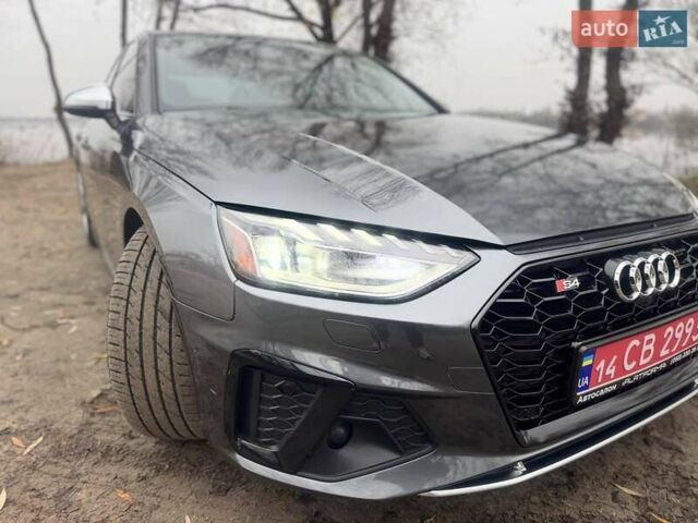 Серый Ауди С4, объемом двигателя 3 л и пробегом 44 тыс. км за 39500 $, фото 1 на Automoto.ua