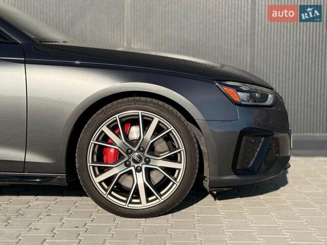 Сірий Ауді С4, об'ємом двигуна 3 л та пробігом 32 тис. км за 42590 $, фото 35 на Automoto.ua