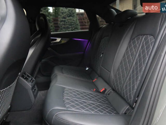 Сірий Ауді С4, об'ємом двигуна 3 л та пробігом 33 тис. км за 47000 $, фото 31 на Automoto.ua