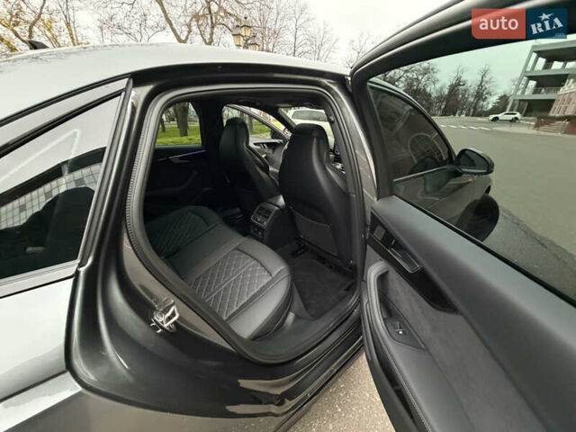 Серый Ауди С4, объемом двигателя 3 л и пробегом 23 тыс. км за 45500 $, фото 11 на Automoto.ua