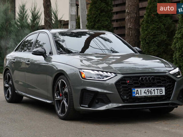 Сірий Ауді С4, об'ємом двигуна 3 л та пробігом 33 тис. км за 47000 $, фото 1 на Automoto.ua