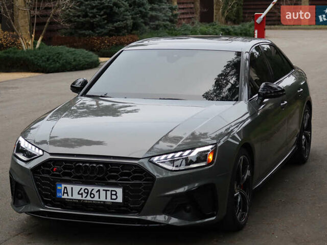 Сірий Ауді С4, об'ємом двигуна 3 л та пробігом 33 тис. км за 47000 $, фото 5 на Automoto.ua