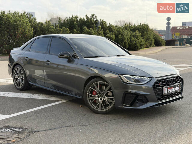 Серый Ауди С4, объемом двигателя 2.99 л и пробегом 19 тыс. км за 37999 $, фото 5 на Automoto.ua