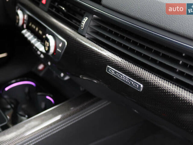 Сірий Ауді С4, об'ємом двигуна 3 л та пробігом 33 тис. км за 47000 $, фото 38 на Automoto.ua