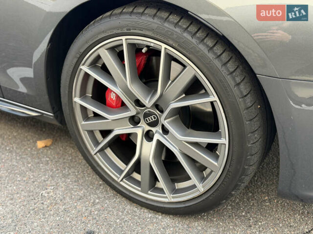Серый Ауди С4, объемом двигателя 2.99 л и пробегом 19 тыс. км за 37999 $, фото 2 на Automoto.ua