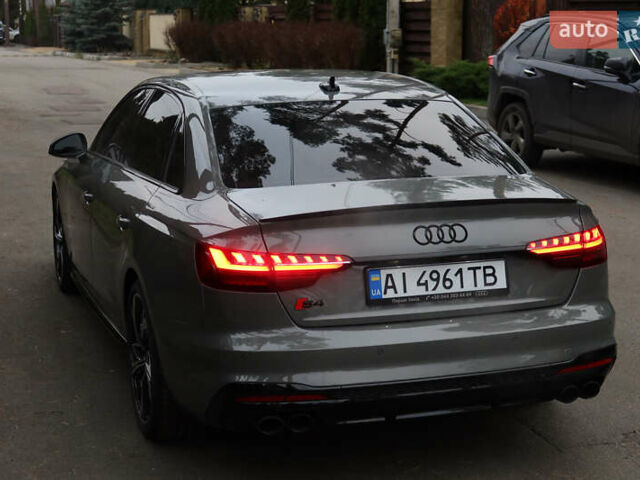 Сірий Ауді С4, об'ємом двигуна 3 л та пробігом 33 тис. км за 47000 $, фото 11 на Automoto.ua
