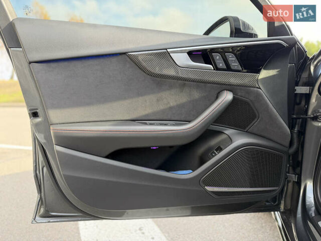 Серый Ауди С4, объемом двигателя 2.99 л и пробегом 19 тыс. км за 37999 $, фото 12 на Automoto.ua