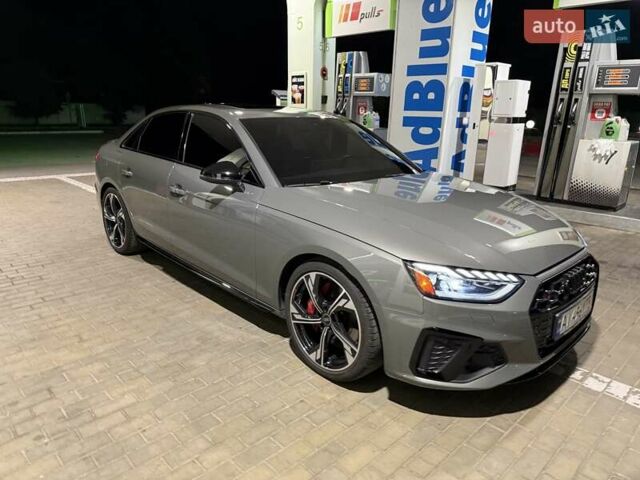 Серый Ауди С4, объемом двигателя 3 л и пробегом 32 тыс. км за 49900 $, фото 3 на Automoto.ua