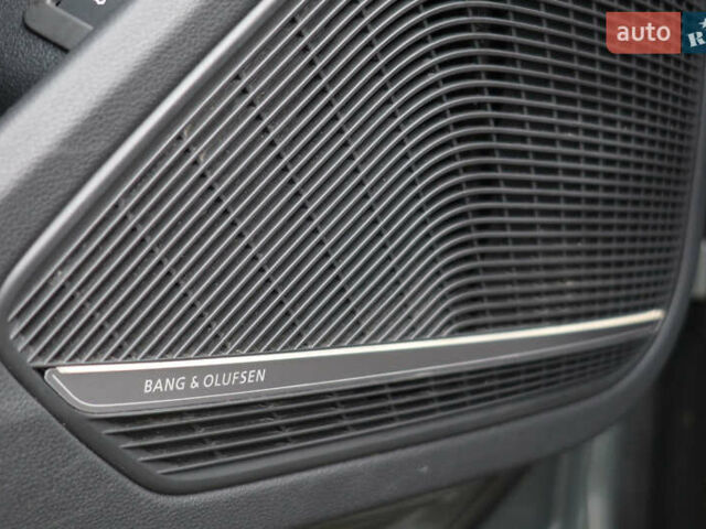 Сірий Ауді С4, об'ємом двигуна 3 л та пробігом 33 тис. км за 47000 $, фото 28 на Automoto.ua