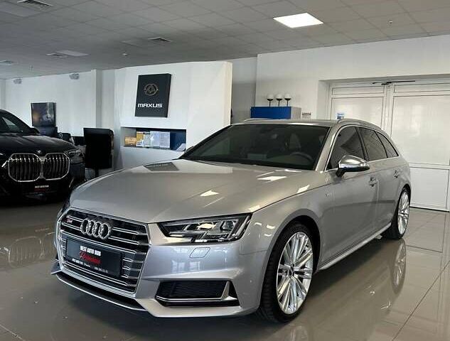 Сірий Ауді С4, об'ємом двигуна 3 л та пробігом 36 тис. км за 40000 $, фото 1 на Automoto.ua