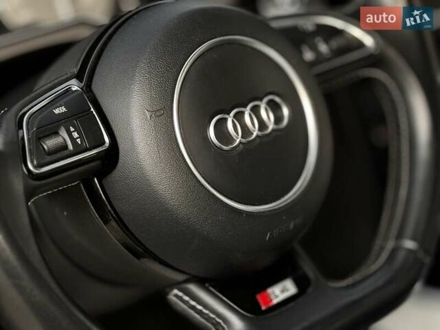 Синій Ауді S4, об'ємом двигуна 3 л та пробігом 116 тис. км за 14199 $, фото 23 на Automoto.ua