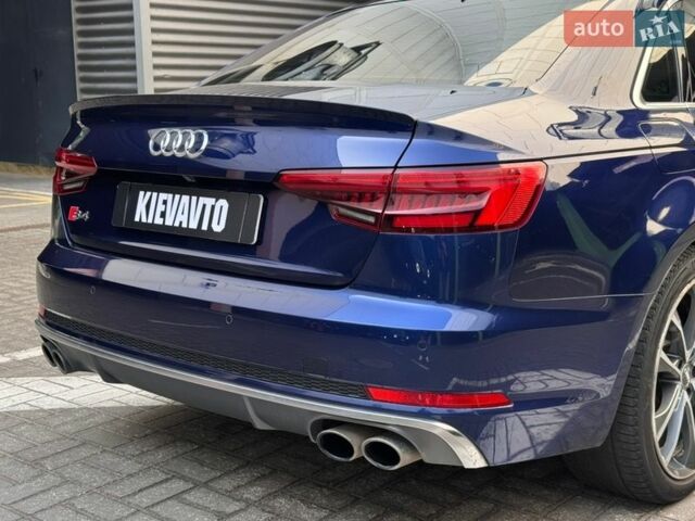 Синий Ауди С4, объемом двигателя 3 л и пробегом 120 тыс. км за 25500 $, фото 14 на Automoto.ua