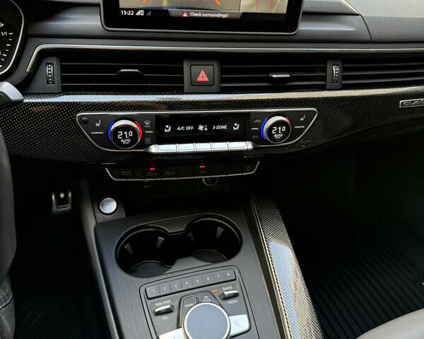 Синій Ауді С4, об'ємом двигуна 3 л та пробігом 85 тис. км за 29500 $, фото 20 на Automoto.ua