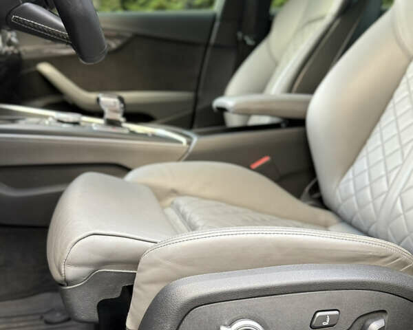 Синій Ауді С4, об'ємом двигуна 3 л та пробігом 85 тис. км за 29500 $, фото 18 на Automoto.ua