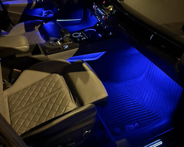 Синій Ауді С4, об'ємом двигуна 3 л та пробігом 85 тис. км за 29500 $, фото 23 на Automoto.ua