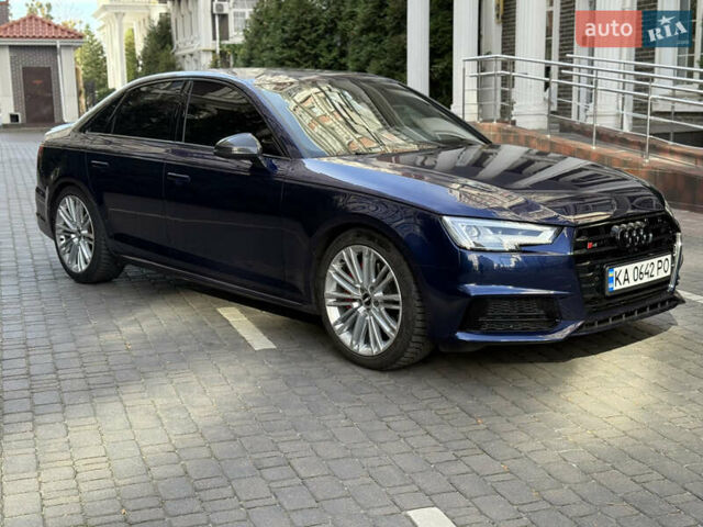 Синій Ауді С4, об'ємом двигуна 3 л та пробігом 85 тис. км за 29500 $, фото 1 на Automoto.ua