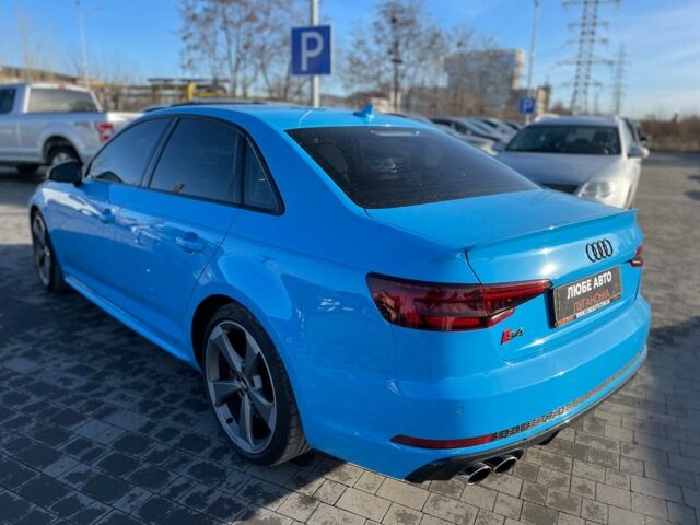 Синий Ауди С4, объемом двигателя 3 л и пробегом 70 тыс. км за 31900 $, фото 3 на Automoto.ua