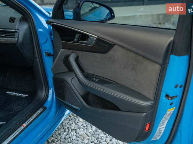 Ауди С4 2020 в Черновцах на Automoto.ua Синий Ауди С4, объемом двигателя 3 л и пробегом 79 тыс. км за 38900 $, фото 58 на Automoto.ua