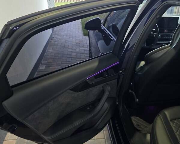 Синій Ауді С4, об'ємом двигуна 3 л та пробігом 90 тис. км за 38200 $, фото 4 на Automoto.ua