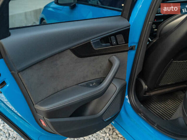 Ауди С4 2020 в Черновцах на Automoto.ua Синий Ауди С4, объемом двигателя 3 л и пробегом 79 тыс. км за 38900 $, фото 59 на Automoto.ua