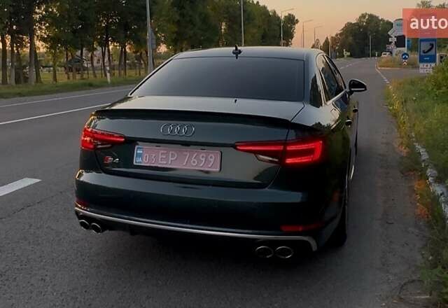 Зеленый Ауди С4, объемом двигателя 3 л и пробегом 250 тыс. км за 22000 $, фото 69 на Automoto.ua