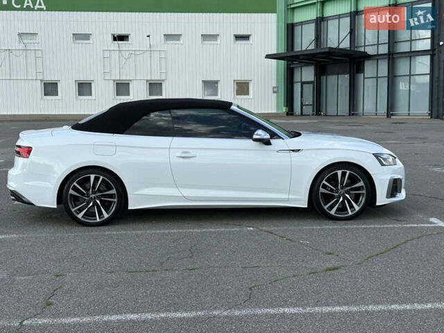 Белый Ауди С5, объемом двигателя 3 л и пробегом 33 тыс. км за 44000 $, фото 3 на Automoto.ua