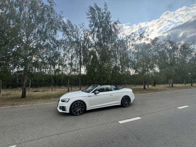 Белый Ауди С5, объемом двигателя 3 л и пробегом 58 тыс. км за 40444 $, фото 3 на Automoto.ua