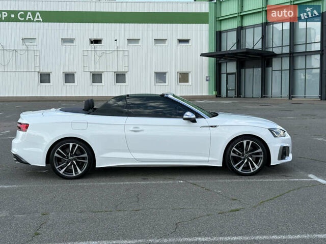 Белый Ауди С5, объемом двигателя 3 л и пробегом 33 тыс. км за 44000 $, фото 2 на Automoto.ua
