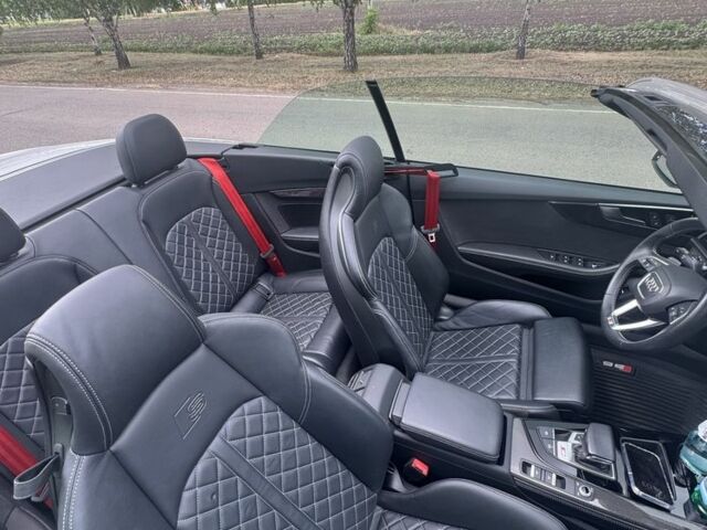 Белый Ауди С5, объемом двигателя 3 л и пробегом 58 тыс. км за 40444 $, фото 8 на Automoto.ua