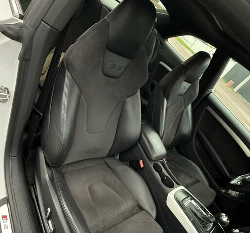 Білий Ауді S5, об'ємом двигуна 3 л та пробігом 172 тис. км за 12999 $, фото 11 на Automoto.ua