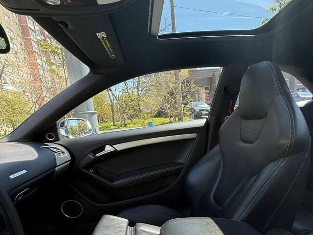 Белый Ауди С5, объемом двигателя 3 л и пробегом 141 тыс. км за 14500 $, фото 1 на Automoto.ua