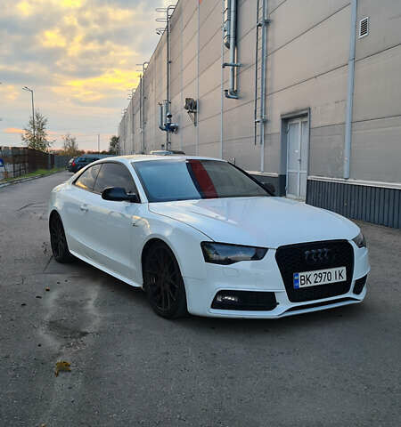 Белый Ауди С5, объемом двигателя 3 л и пробегом 140 тыс. км за 15000 $, фото 1 на Automoto.ua