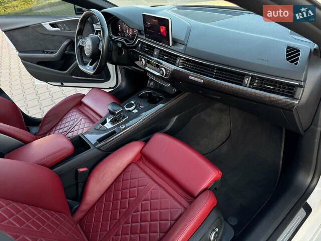 Белый Ауди С5, объемом двигателя 3 л и пробегом 155 тыс. км за 26700 $, фото 22 на Automoto.ua