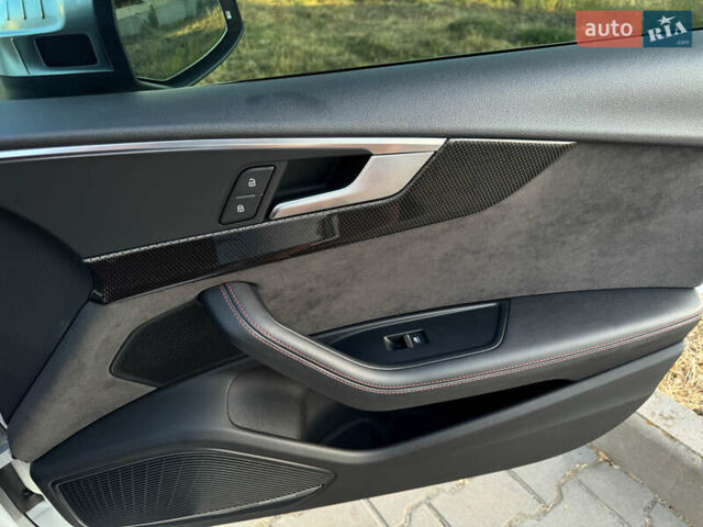 Белый Ауди С5, объемом двигателя 3 л и пробегом 155 тыс. км за 26700 $, фото 49 на Automoto.ua