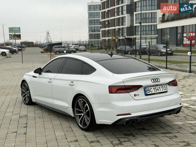 Білий Ауді S5, об'ємом двигуна 3 л та пробігом 100 тис. км за 23990 $, фото 6 на Automoto.ua