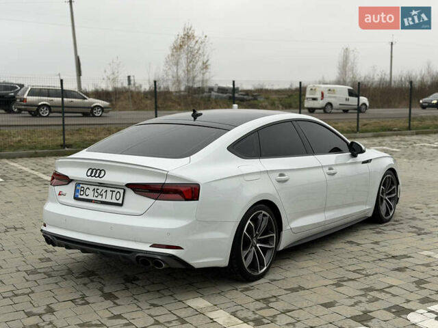 Білий Ауді S5, об'ємом двигуна 3 л та пробігом 100 тис. км за 23990 $, фото 4 на Automoto.ua
