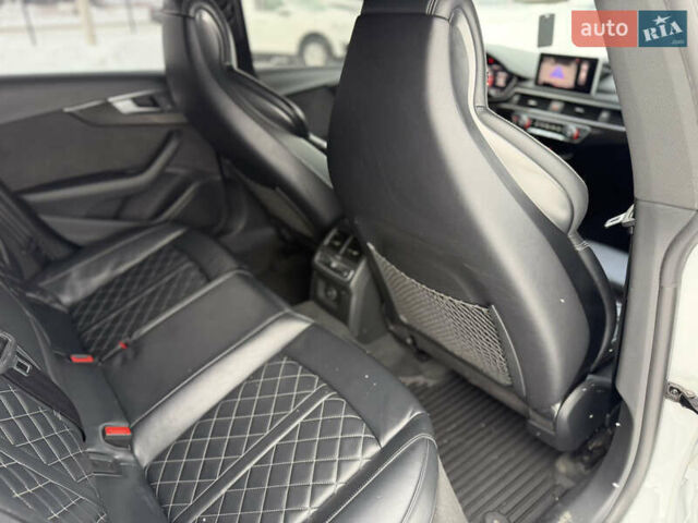 Белый Ауди С5, объемом двигателя 3 л и пробегом 101 тыс. км за 29990 $, фото 27 на Automoto.ua