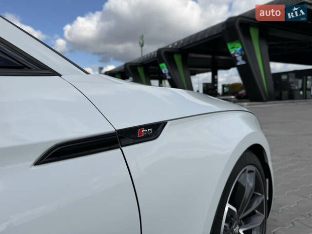 Белый Ауди С5, объемом двигателя 3 л и пробегом 98 тыс. км за 28990 $, фото 9 на Automoto.ua