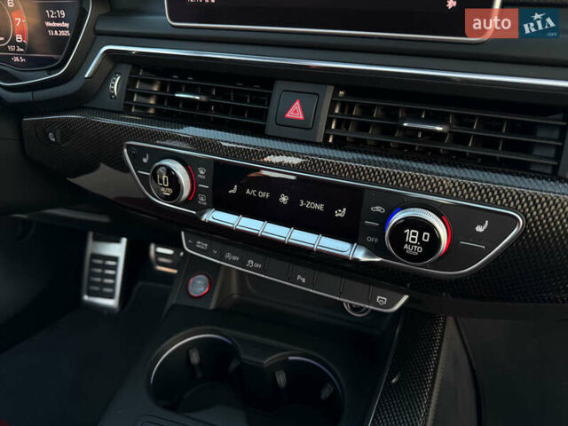 Белый Ауди С5, объемом двигателя 3 л и пробегом 155 тыс. км за 26700 $, фото 35 на Automoto.ua