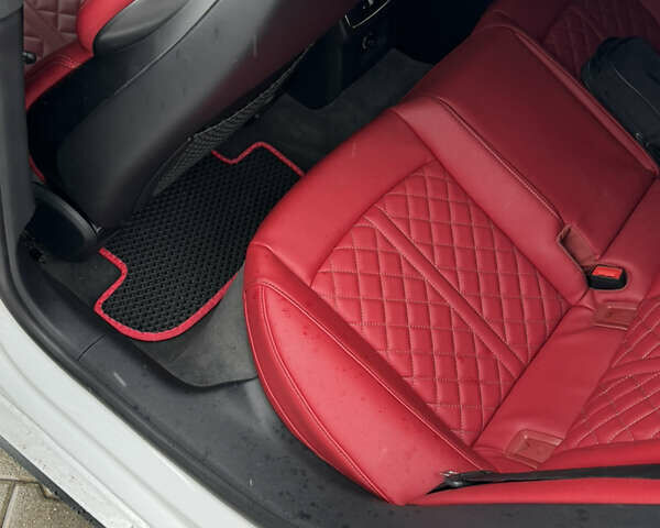 Белый Ауди С5, объемом двигателя 3 л и пробегом 60 тыс. км за 35800 $, фото 24 на Automoto.ua