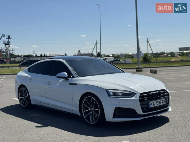 Белый Ауди С5, объемом двигателя 3 л и пробегом 90 тыс. км за 26990 $, фото 2 на Automoto.ua