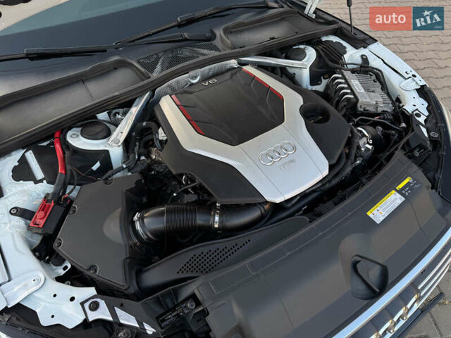 Белый Ауди С5, объемом двигателя 3 л и пробегом 156 тыс. км за 25800 $, фото 57 на Automoto.ua